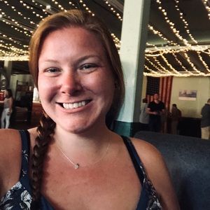 Meet your Posher, Christine